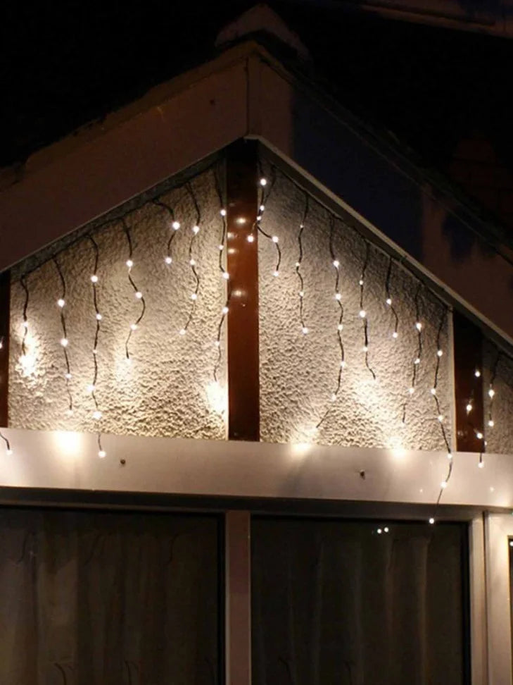 LED Božićne sige - Boja toplo bijela (na struju)  TREPEREĆA!